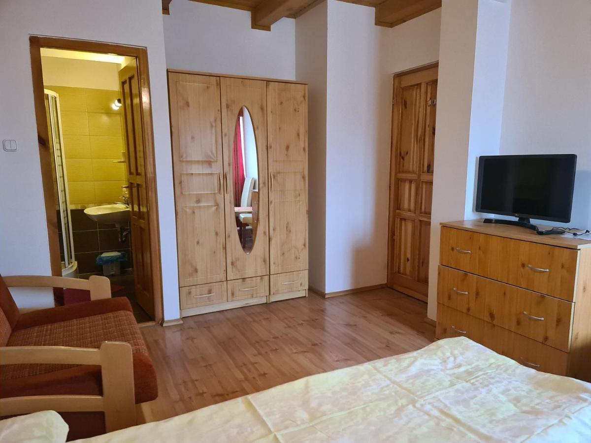 Mediterran Apartman Es Vendeghaz Hajduszoboszlo Exterior photo